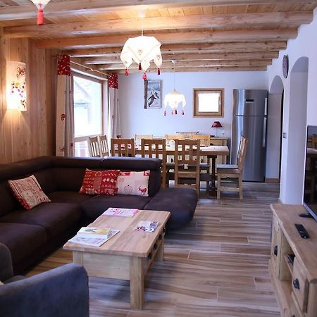 A La Pastourelle Hotel บอนเนวัล-ซัวร์-อาร์ค ภายนอก รูปภาพ