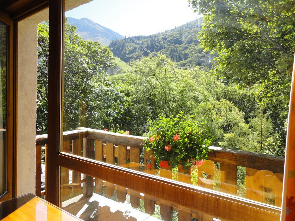 A La Pastourelle Hotel บอนเนวัล-ซัวร์-อาร์ค ภายนอก รูปภาพ